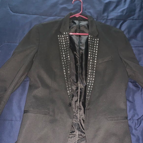 Men’s black blazer with studs. 40 LARGE - Picture 1 of 10